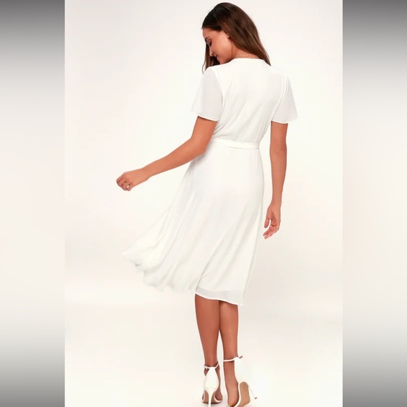 Lulus rise to the occasion White Wrap Dress, New with Tags - Picture 3 of 5